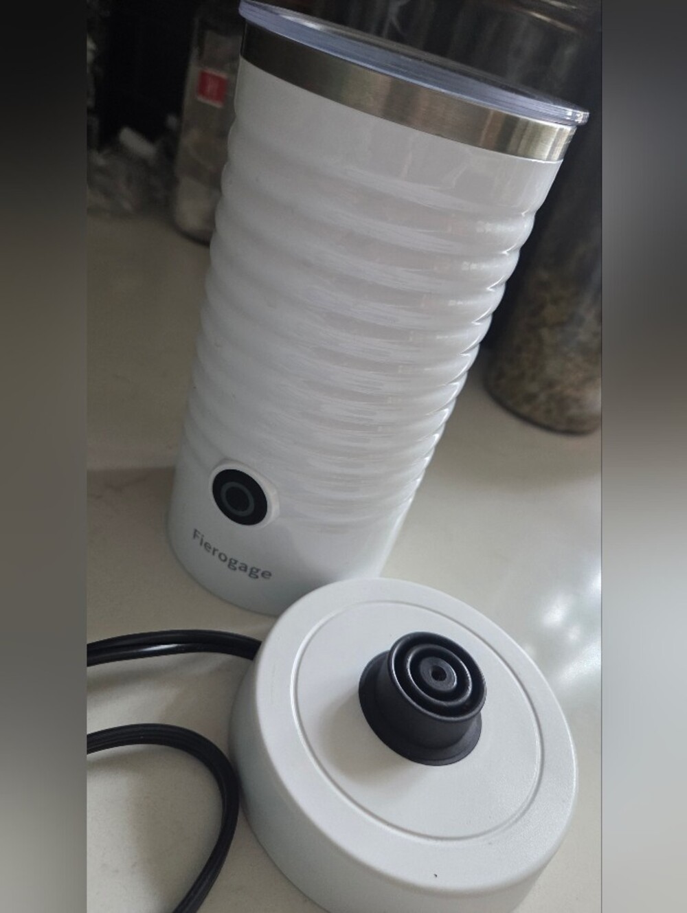 Fierogage White Electric Milk Frother with Removable Base